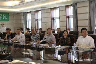 自治區(qū)人大常委會(huì)調(diào)研組來我縣調(diào)研
